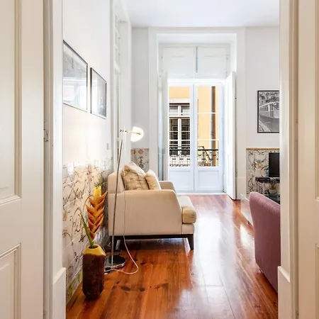 Апартаменти Guestready-classy In The Heart Of